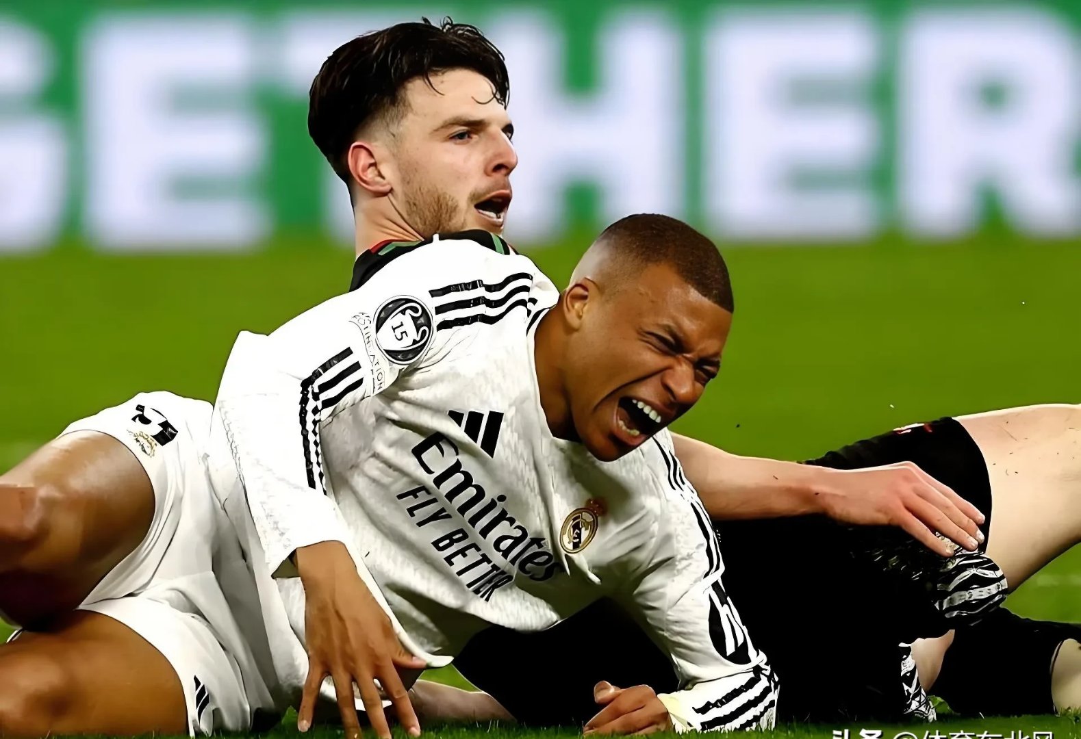 华体会app-热刺战平巴萨，莫德里奇梅开二度英超